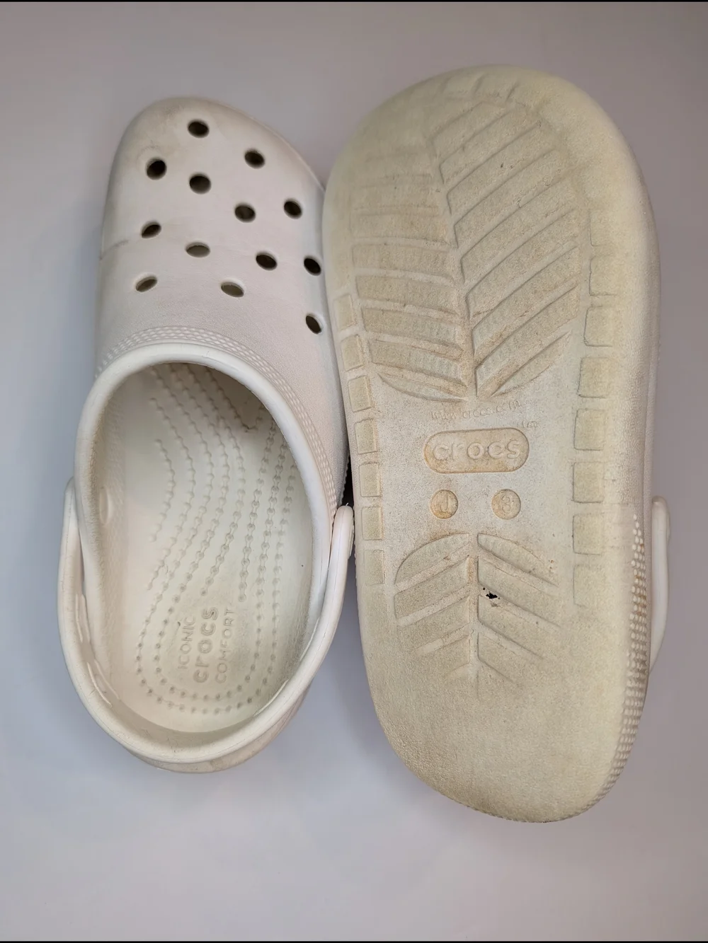 Girls Crocs 3